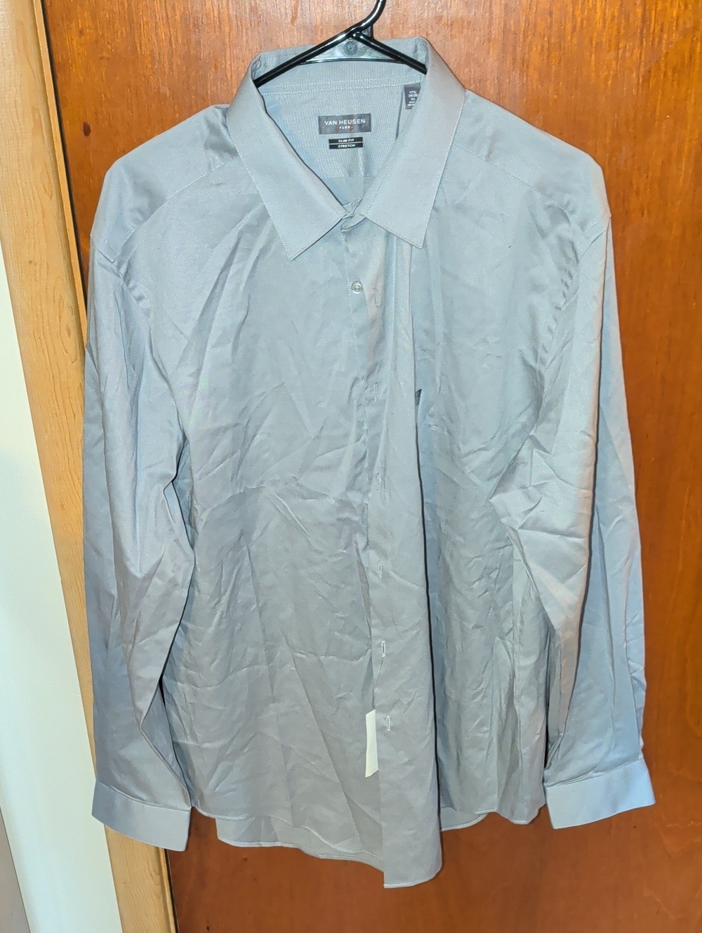 Van Heusen Men’s Light Blue Long-Sleeve Dress Shirt